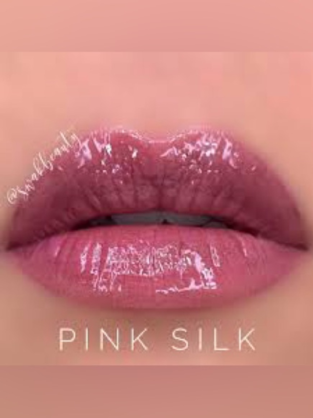 Lipsense by Sengence. Shade: Pink Silk. New & sealed.